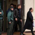 Lucas Hernández a la salida de los juzgados el pasado mes de febrero