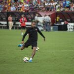 Neymar vale por tres
