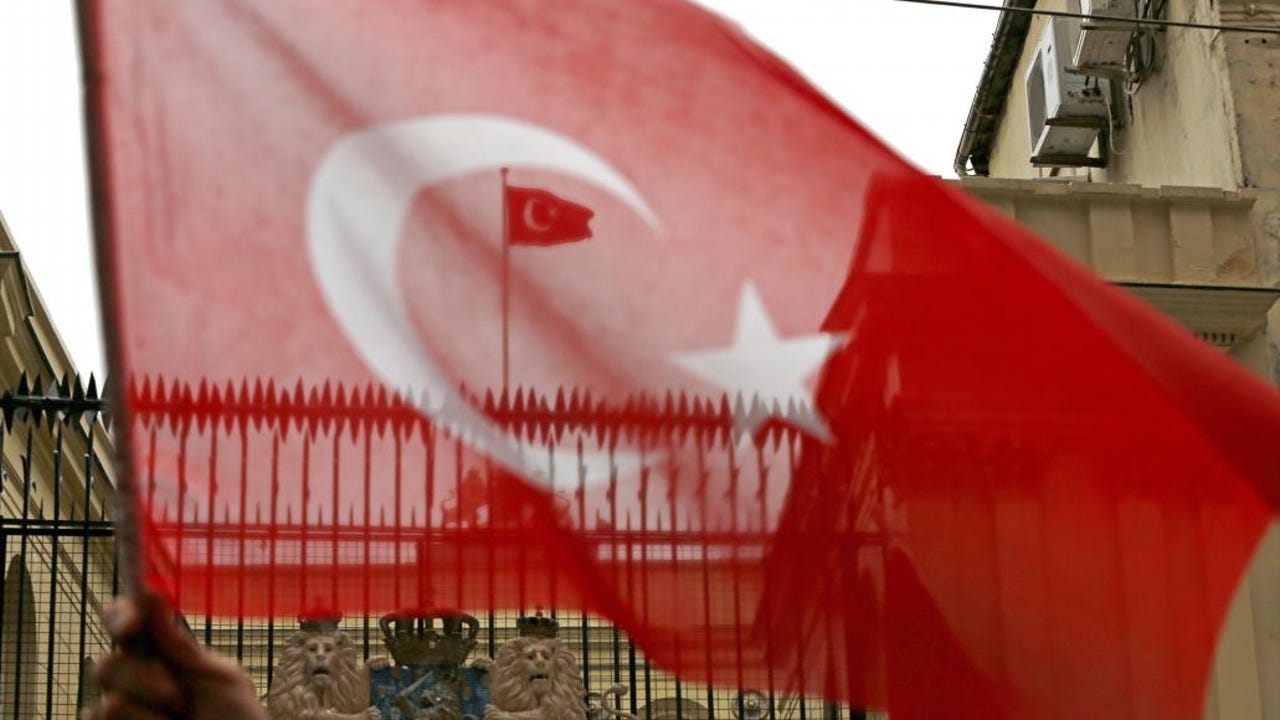 Turquía aprueba una ley que permitirá la libertad anticipada de 50.000 ...
