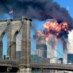 Imagen de archivo del 11-s de 2001, del momento en el que estalla el segundo avión contra una de las torres