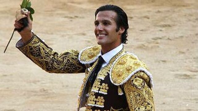 Mora regresa tras su Puerta Grande
