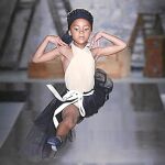 La arquitecta Cristina Fernández se reinventó como diseñadora de ropa infantil con Little Creative Factory cuando nació su hija