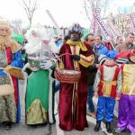La organización agraria Asaja entrega su tradicional cargamento de carbón de Los Reyes Magos a la Junta por su progresivo abandono del medio rural