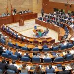 Cristina Cifuentes necesita el apoyo del grupo parlamentario de Ciudadanos para poder aprobar los Presupuestos de 2016