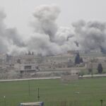 Humo en la ciudad de Te Abyad durante los enfrentamientos entre los turcos y el Estado Islámico