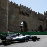 Valtteri Bottas en el circuito urbano de Baku