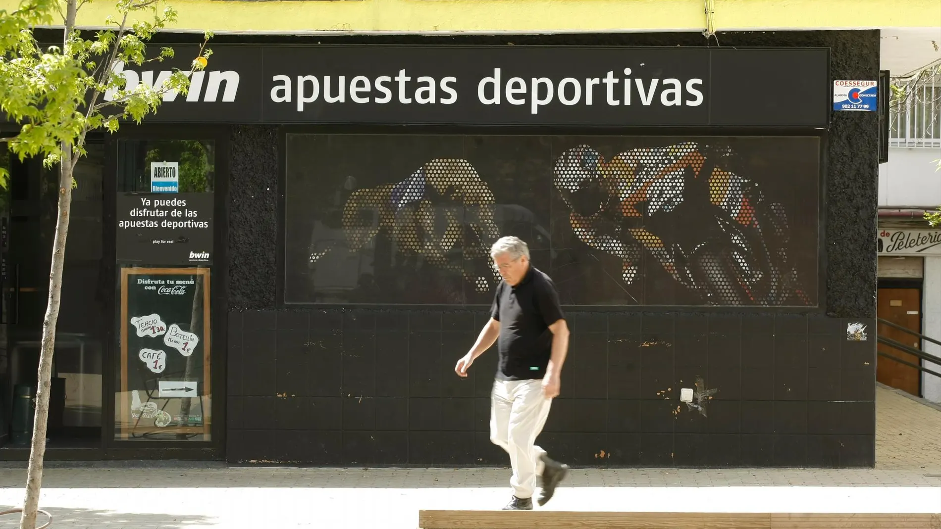 El plazo de alegaciones a la modificación del Reglamento de Apuestas de la Región finaliza el próximo miércoles, en el que se prevé ampliar la distancia entre centros, así como entre estos y los centros escolares con menores