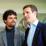 El líder del Partido Popular, Pablo Casado, participó ayer en un acto de precampaña en Córdoba junto al torero Miguel Abellán / Efe