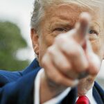Donald Trump recibió la noticia sobre el fin de la investigación del «Rusiagate» en Florida, rodeado de su familia y de amigos / Ap