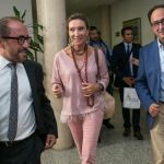 La directora general de Telecomunicaciones de la Junta, María Victoria Seco; el delegado territorial de la Junta en Soria, Manuel López, y el presidente de la Diputación Provincial de Soria, Luis Rey, presentan el proyecto