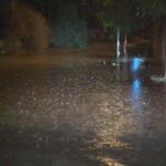 Durante toda el día las precipitaciones cayeron con fuerza en la Región ocasionando balsas de agua acumulada en las carreteras e inundaciones en las poblaciones. LA RAZÓN