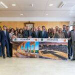 Presentación ayer de la oferta que llevará la provincia de Sevilla a Fitur / Foto: La Razón