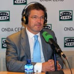 El ministro de Justicia, Rafael Catalá, durante su entrevista en Onda Cero