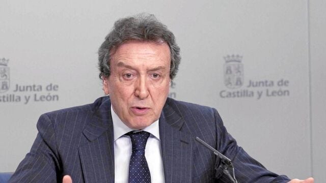 El consejero de la Presidencia de Castilla y León, José Antonio de Santiago-Juárez
