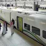 Uno de los trenes Talgo del AVE entre Medina y La Meca