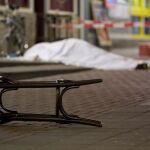 El cadáver de un hombre asesinado en Rotterdam (Holanda), en una imagen de archivo