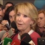Esperanza Aguirre habla con los periodistas tras declarar ante el juez