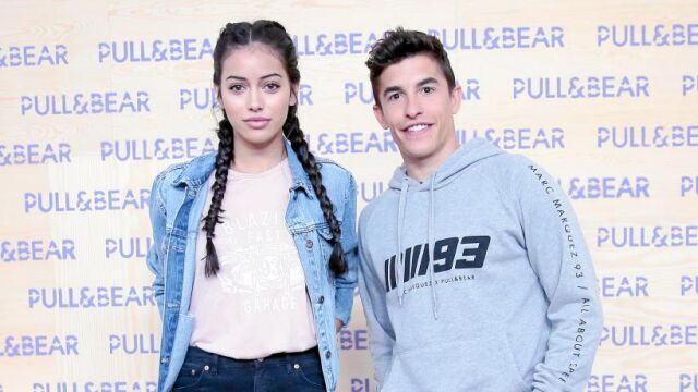 El pentacampeón Marc Márquez, junto a la modelo Cindy Kimberly