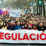 Cientos de taxistas marcharon desde Atocha hasta Cibeles / Efe