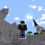 Clase de religión con «minecraft». Daniel Pajuelo, sacerdote, ingeniero informático y educador ha introducido este curso el juego más famoso entre los adolescentes en sus clases con un gran éxito