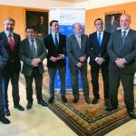 José Entrena, Fco. Salado, Fco. Reyes, Javier Aureliano García, Villalobos, Ignacio Caraballo, Antonio Ruiz y J. C. Ruiz Boix