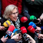 La alcaldesa de Madrid, en la entrega del premio "Puente de Toledo"a la actriz Marisa Paredes