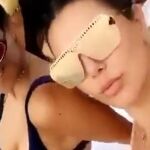 Kim Kardashian y sus hermanas, al ritmo de «Despacito» en un yate