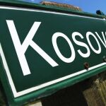 Cartel de Kosovo en los alrededores de Prizren