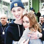 Stymest, de 25, es ocho años mayor que Lily Rose, de 17