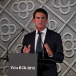 El que fuera primer ministro francés ha anunciado que optará a ser alcalde de Barcelona en las próximas elecciones municipales. REUTERS/Albert Gea