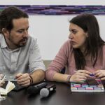 Iglesias y Montero en un acto de Podemos el pasadomes de junio. © Alberto R. Roldan