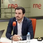 El líder de Izquierda Unida, Alberto Garzón, en los estudios de Radio Nacional