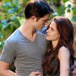 BELLA: ¿AMOR O SUMISIÓN?
