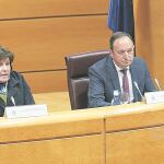 GlobaLLC fue presentada en el Senado por Pedro Sanz, vicepte. del Senado; Begoña Barragán, pta. de Gepac; Jorge Sierra, pte. de SEHH; Ángel Gil, dtor. de Cátedra de la U. Rey Juan Carlos de Madrid; y Antonio Bañares, dtor. de RR II de AbbVie