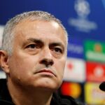 José Mourinho durante una conferencia de prensa con el Manchester United