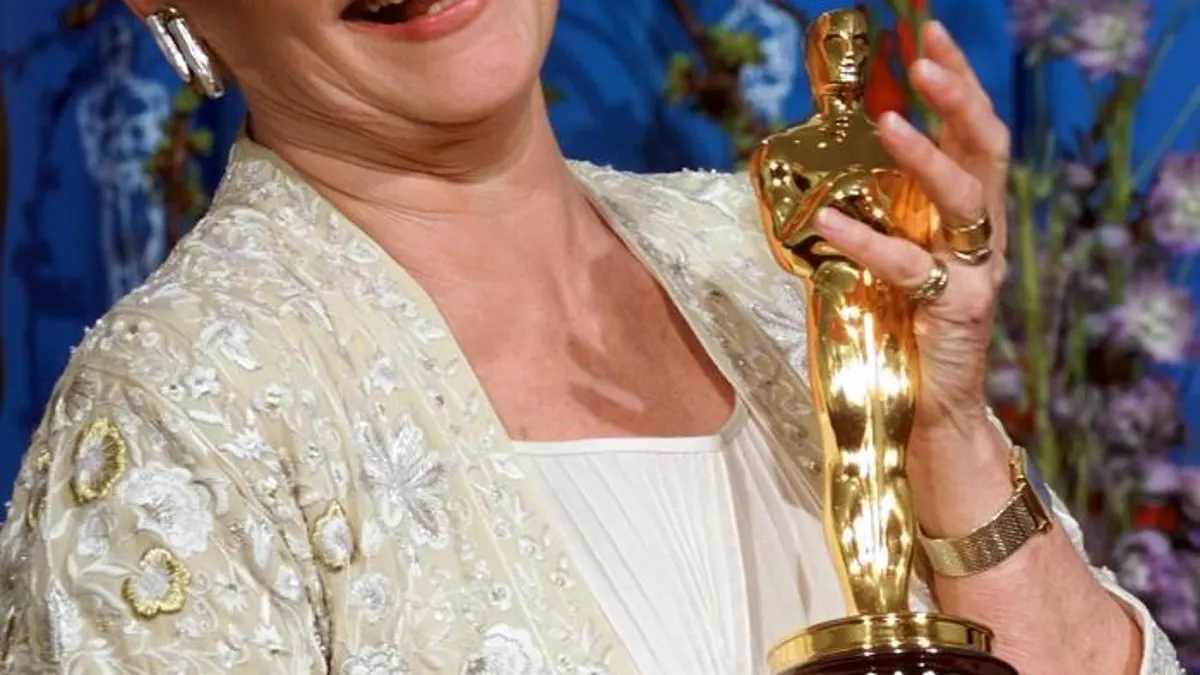Judi Dench (AP)