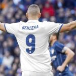 Karim Benzema gesticula durante el encuentro de la pasada jornada de Liga frente al Málaga