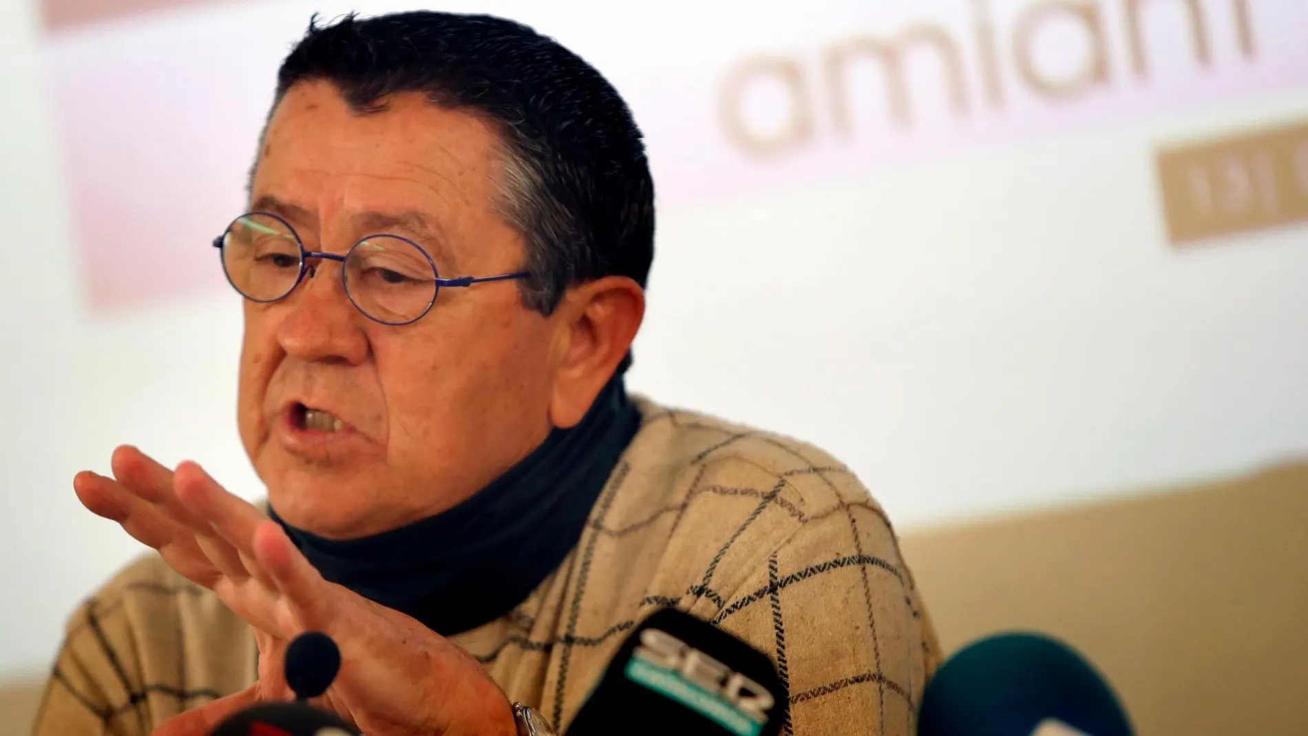 El trabajador de Metro de Barcelona, Rafael Rubio, durante la rueda de prensa que ofrecido este miércoles / Foto: Efe