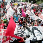Seguidores del candidato Fernando Haddad en la ciudad brasileña de Manaus