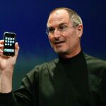 Steve Jobs, en 2007 durante la presentación del iPhone