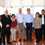 Foto de izquierda a derecha: Biólogo Teobaldo Dioses, Bióloga Albertina Kameya, Calm.(r) Germán Vásquez Solís Talavera, Mc.S. Carla Aguilar Samanamud, Isidoro Sánchez García, Manuel Méndez Guerrero, Bióloga Carmen Yamashiro, Ing.