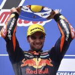 Miguel Oliveira celebra la victoria/ Ap