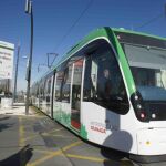 El metro de Granada en un tramo en superficie
