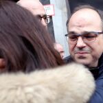 Jordi Turull se despide de su mujer a las puertas del Supremo
