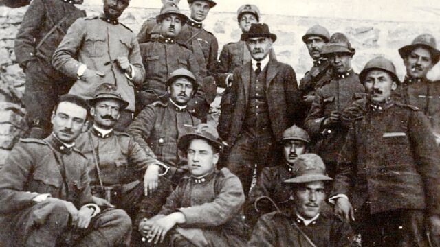 A las trincheras, Rudyard Kipling