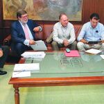 Juan Vicente Herrera preside el Consejo del Diálogo Social en el que han participado Carlos Fernández Carriedo, Santiago Aparicio, Faustino Temprano, Ángel Hernández y Mariano Gredilla.