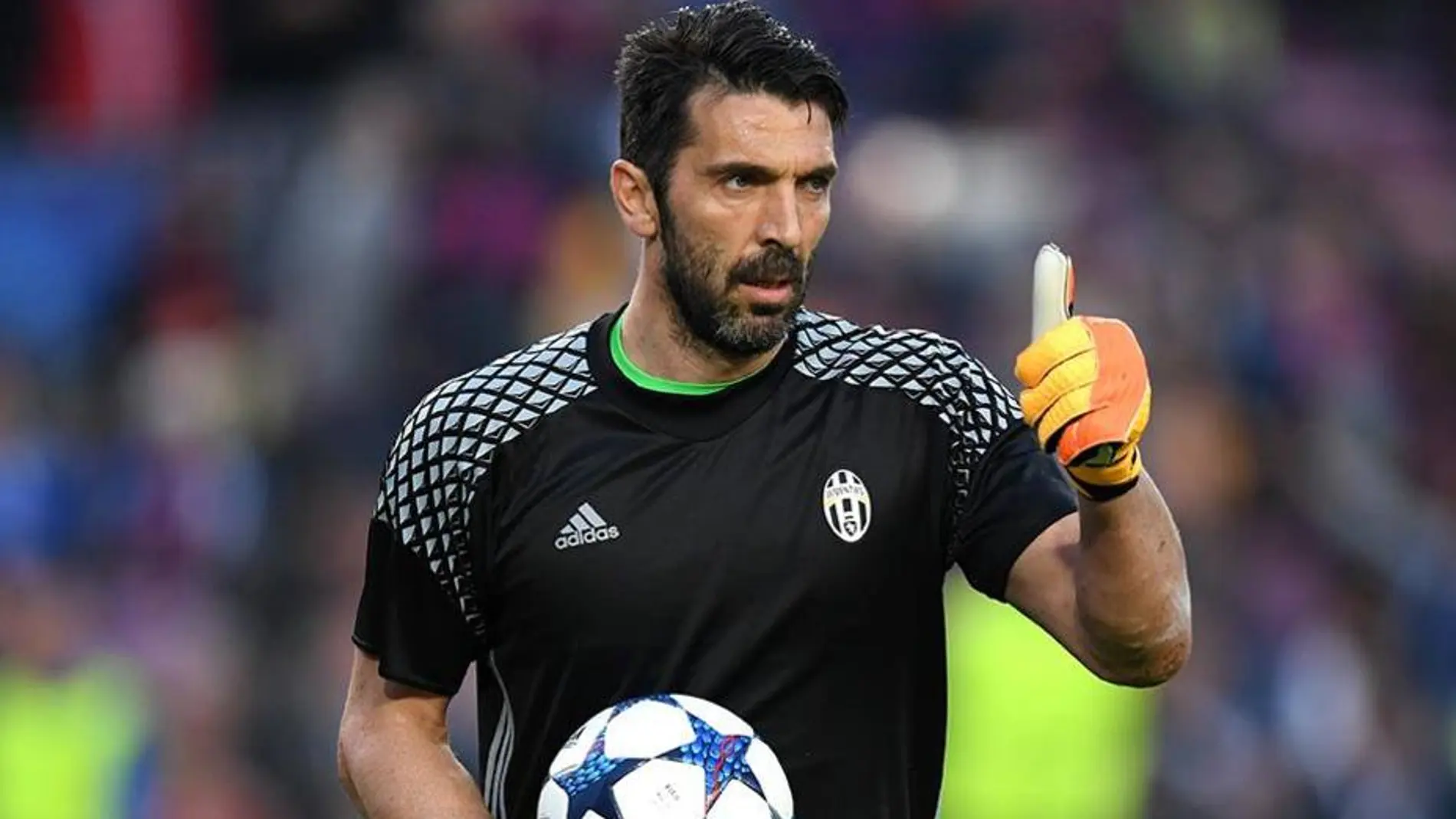 Buffon teme a Cristiano