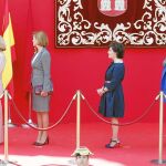 Concepción Dancausa, María Dolores de Cospedal, Soraya Sáenz de Santamaría y Paloma Adrados, ayer, durante los actos de la Comunidad de Madrid / Gtres