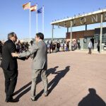 Quim Torra llega a la prisión de Lledoners, en Sant Joan de Vilatorrada, Barcelona, para visitar a alguno de los presos del procés. (Ruben Moreno Garcia/Pool photo via AP)
