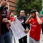Activistas propalestinos intentaron parar la charanga